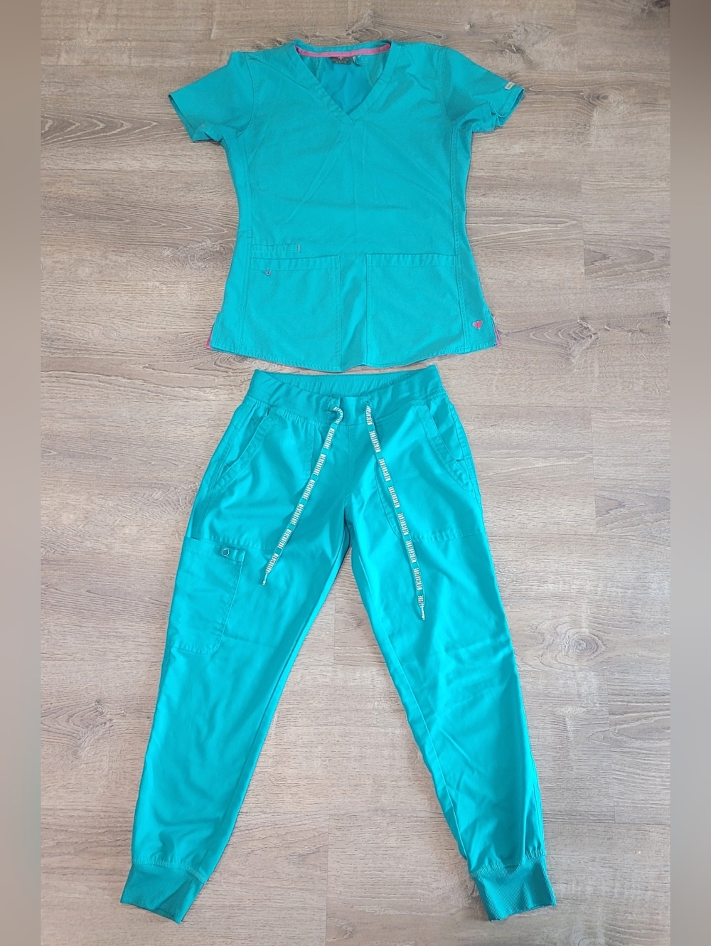 Med Couture Teal Jogger Scrub Set XS/ XSP EXCELLENT